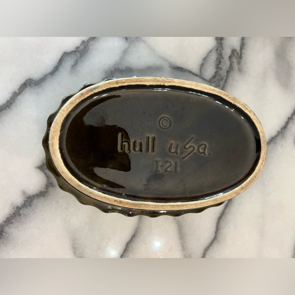 HULL Pottery MCM Avocado Green Border on Brown Glazed Planter, #I-21 Ceramic - Picture 3 of 9